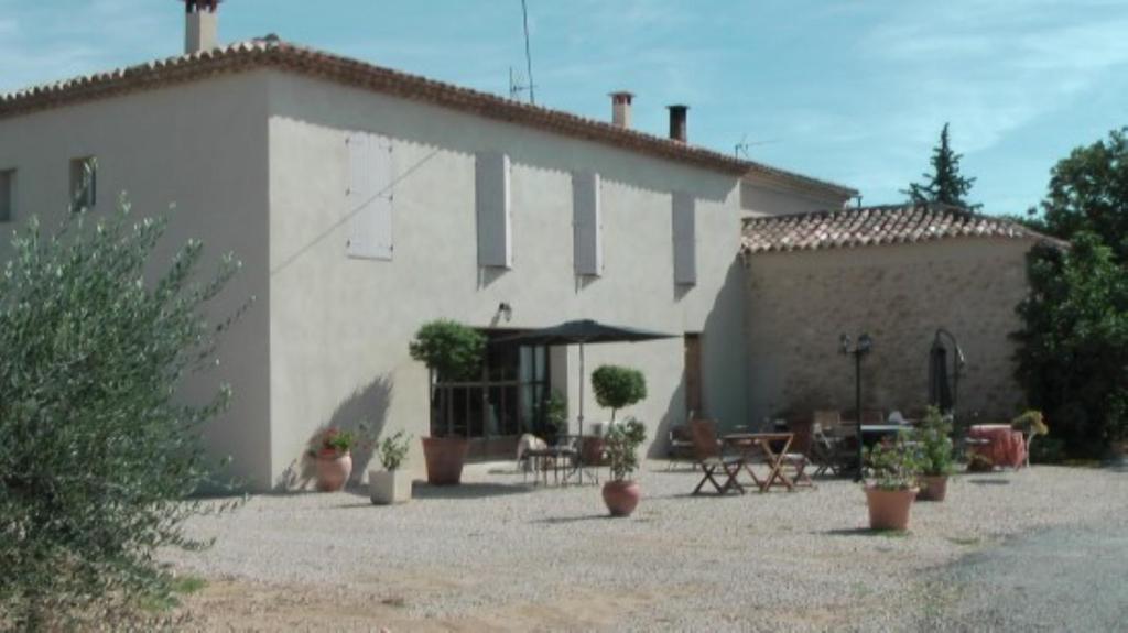 Maison D'Hotes Bastide St Victor A 2,5 Kilometres De Lourmarin Puyvert Exterior photo